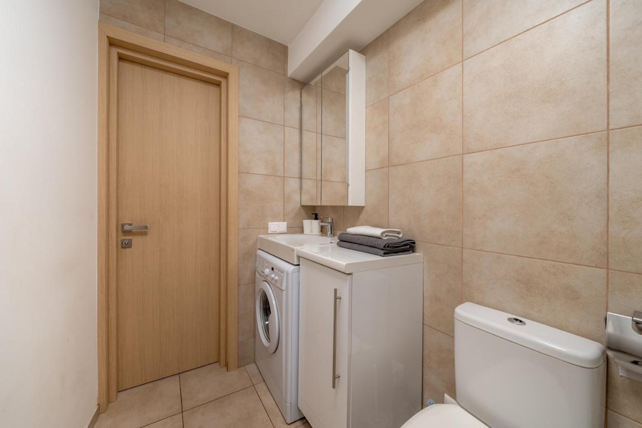 Trendy Top-Floor Stay In Heart Of Riga, Near Bars & Culture Екстериор снимка
