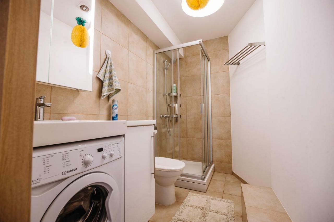 Trendy Top-Floor Stay In Heart Of Riga, Near Bars & Culture Екстериор снимка